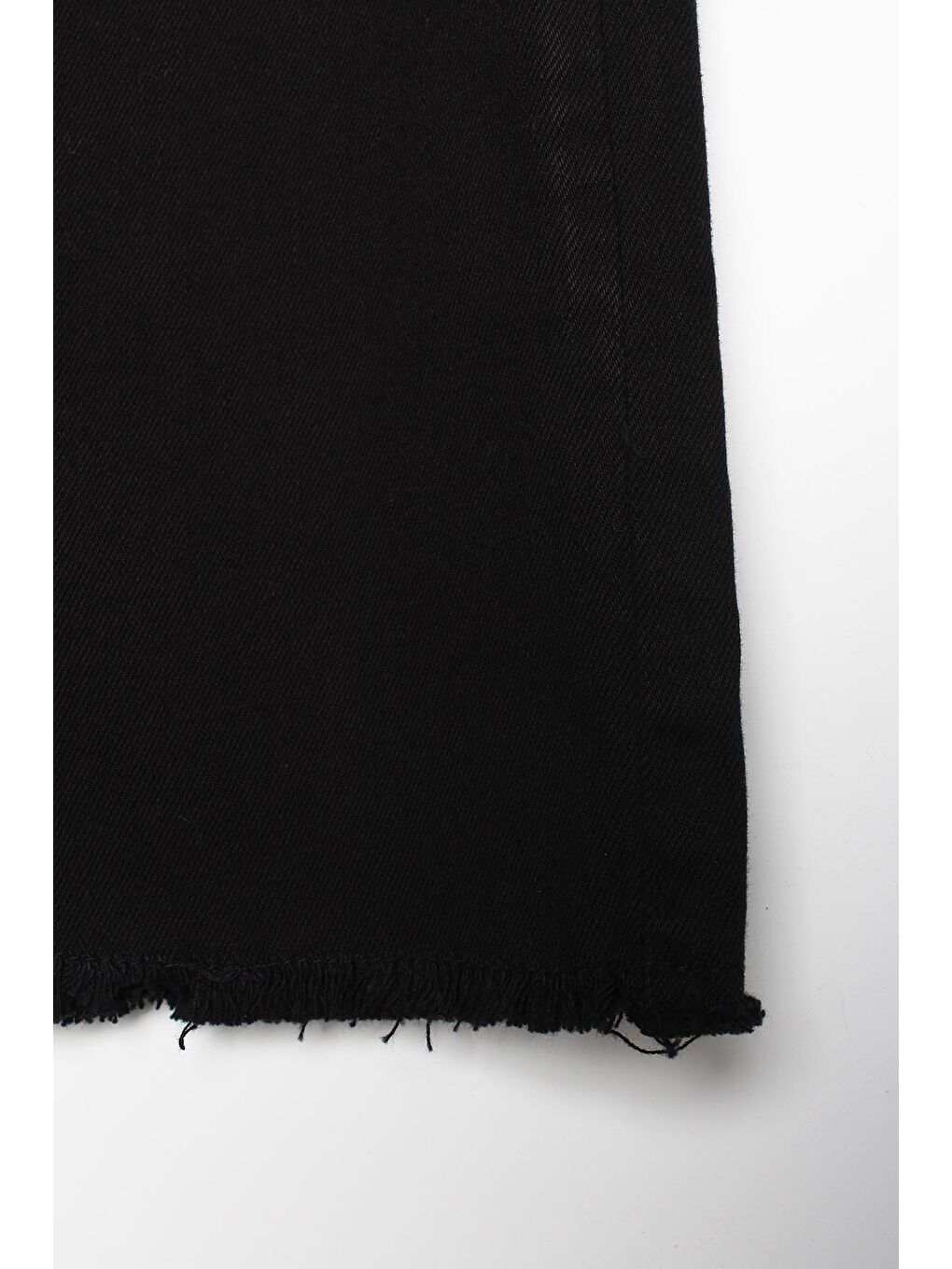 Siyah Pamuklu Paçası Püsküllü Parça Boya Pantolon-4