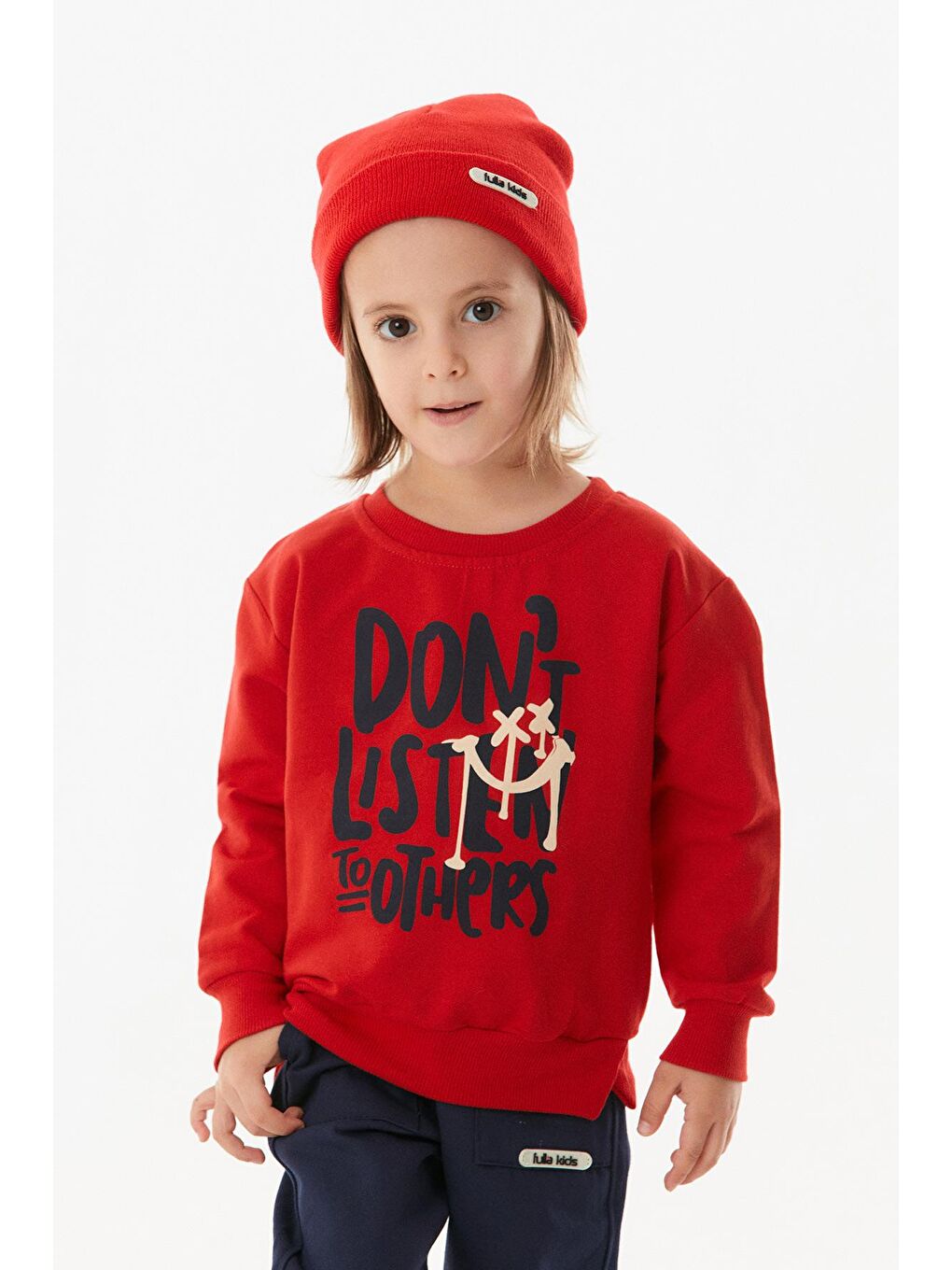 Kırmızı Şapka Aksesuarlı Baskılı Erkek Çocuk Takım-3