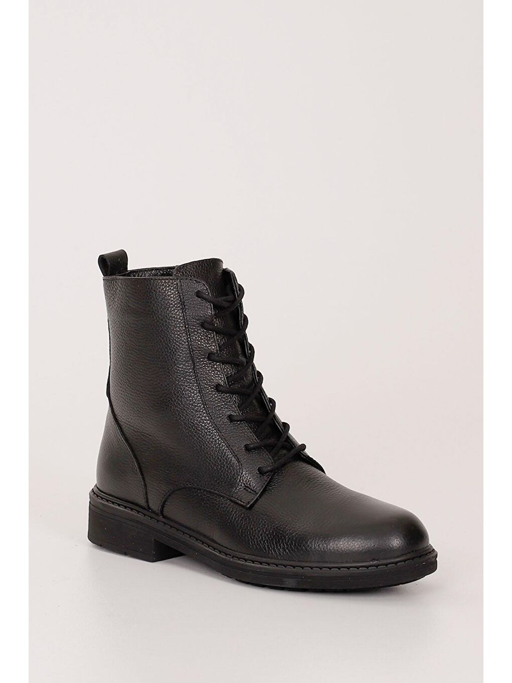 Siyah SİYAH  Hakiki Deri Yuvarlak Burun Kauçuk Taban Topuklu Fermuarlı Bağcıklı Kadın Günlük Postal Bot GD-4