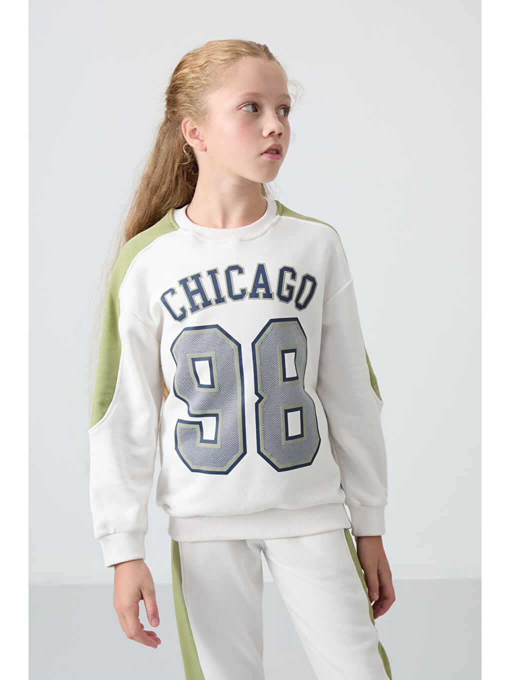 Ekru Pamuklu İçi Tüylü Yumuşak Dokulu Standart Fit Baskılı Kız Çocuk Eşofman Takım - 75170-1