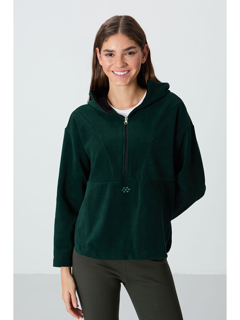 Çam Yeşili Kalın Yumuşak Dokulu Kapüşonlu Oversize Nakışlı Polar Kadın Sweatshirt  97286-2