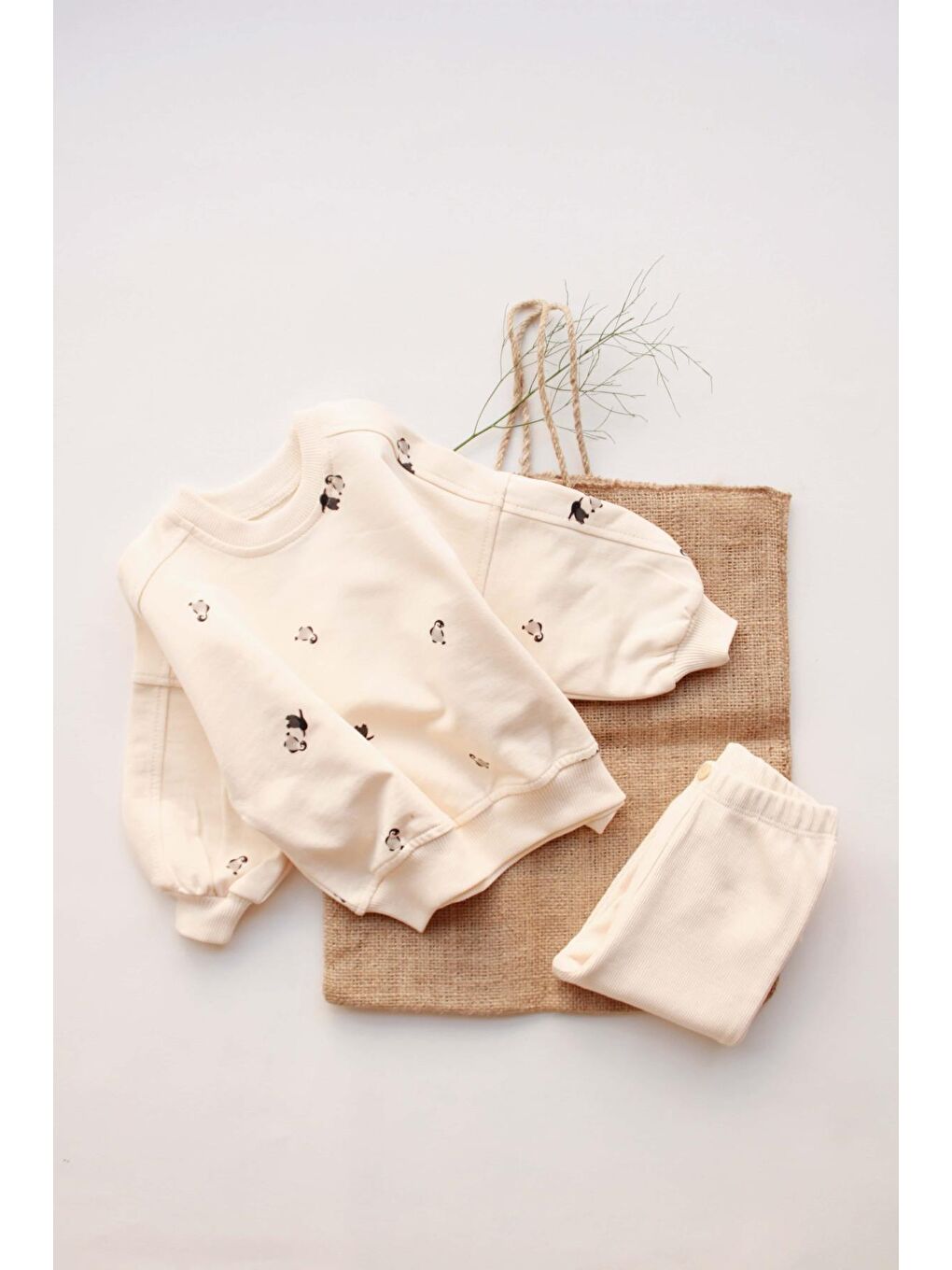 Ekru Penguen Bebek Alt Üst Takım-5