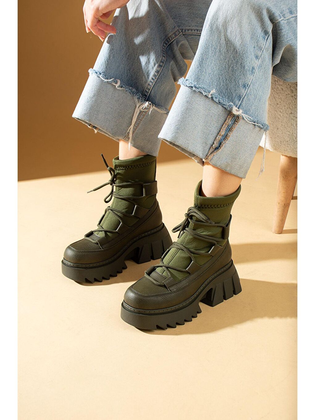 Haki Bağcıklı Sıcak Astar Kalın Taban Streç Kadın Bot & Bootie 36-249-23-2