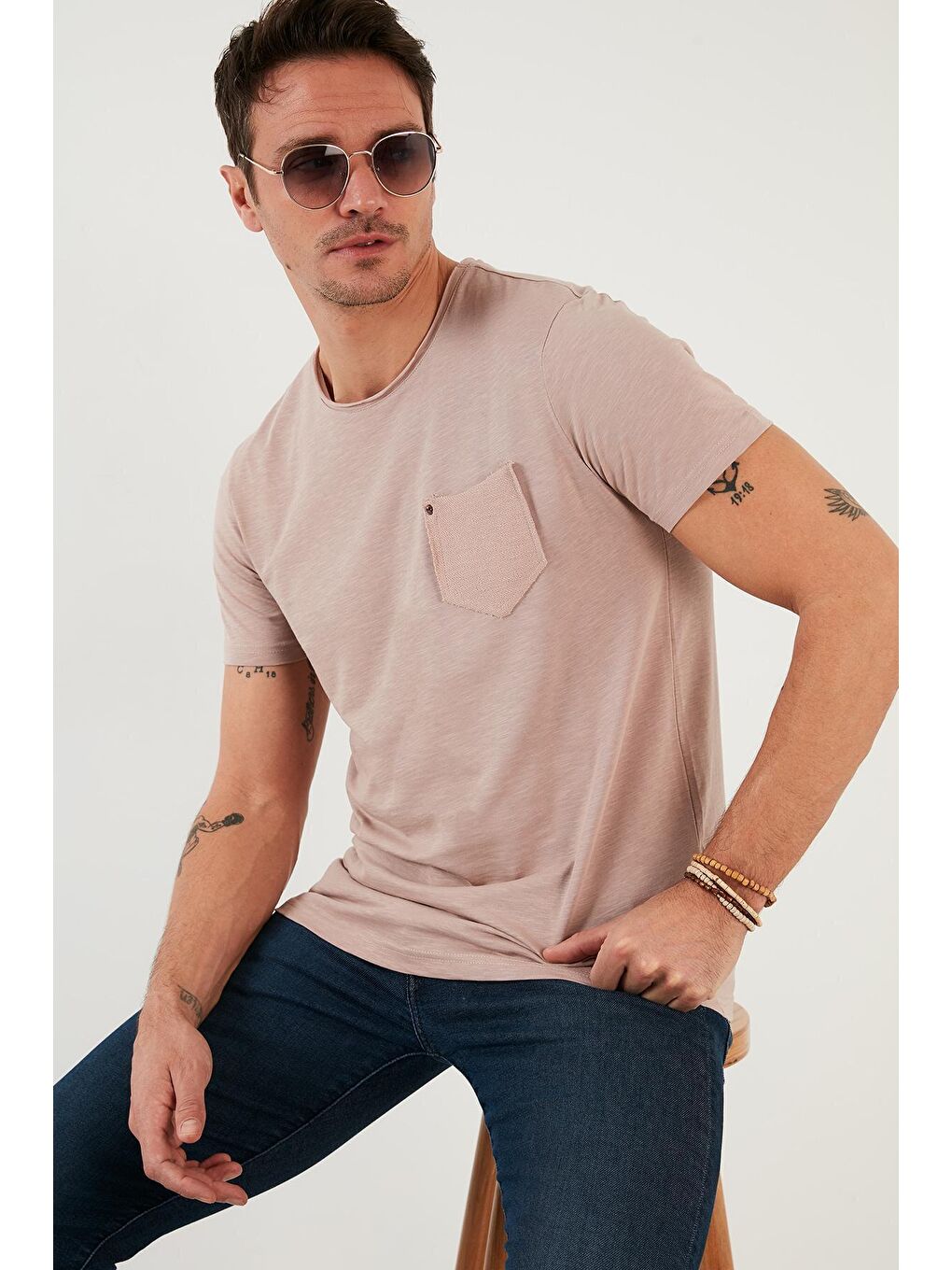 Bej % 100 Pamuklu Slim Fit Bisiklet Yaka Cepli Tişört 5902000