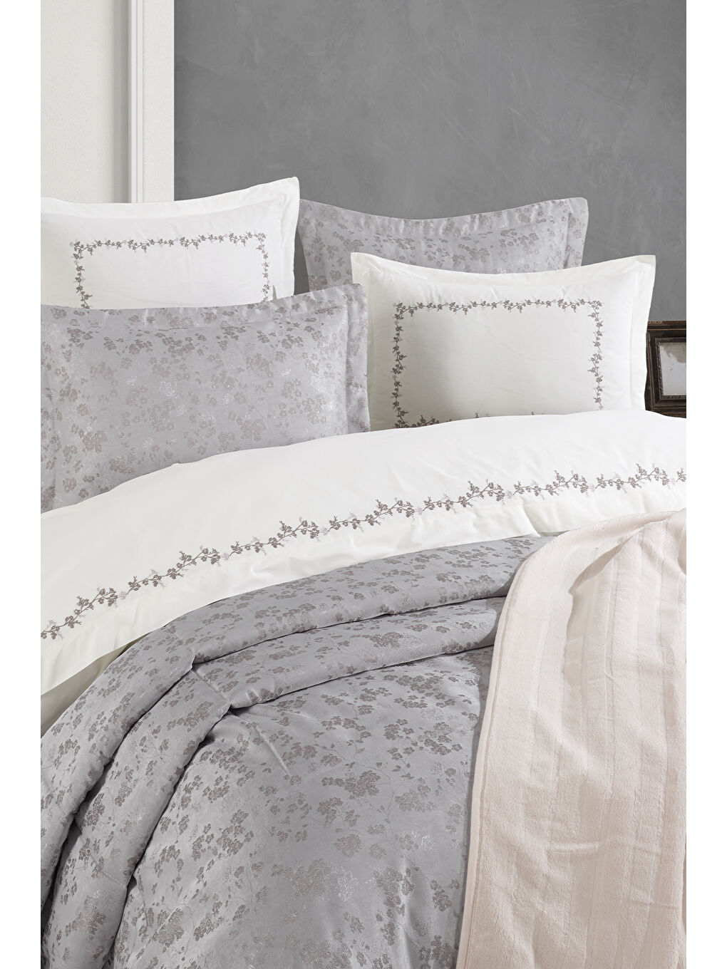 Flora Çeyiz Paketi 10 Parça Ekru-1