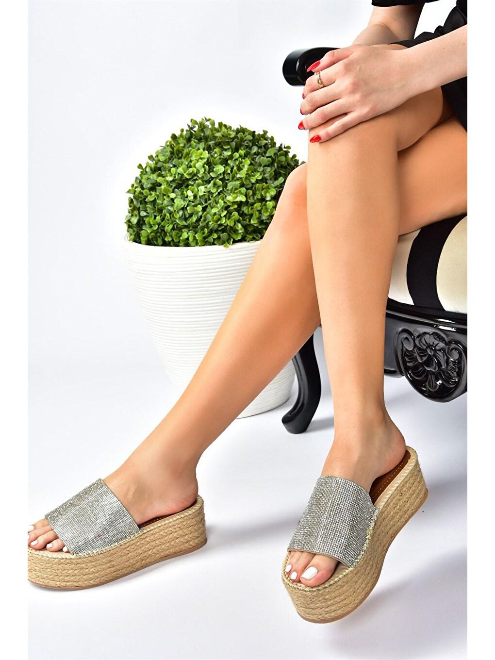 Gri M882201017 Gümüş Kadın Terlik