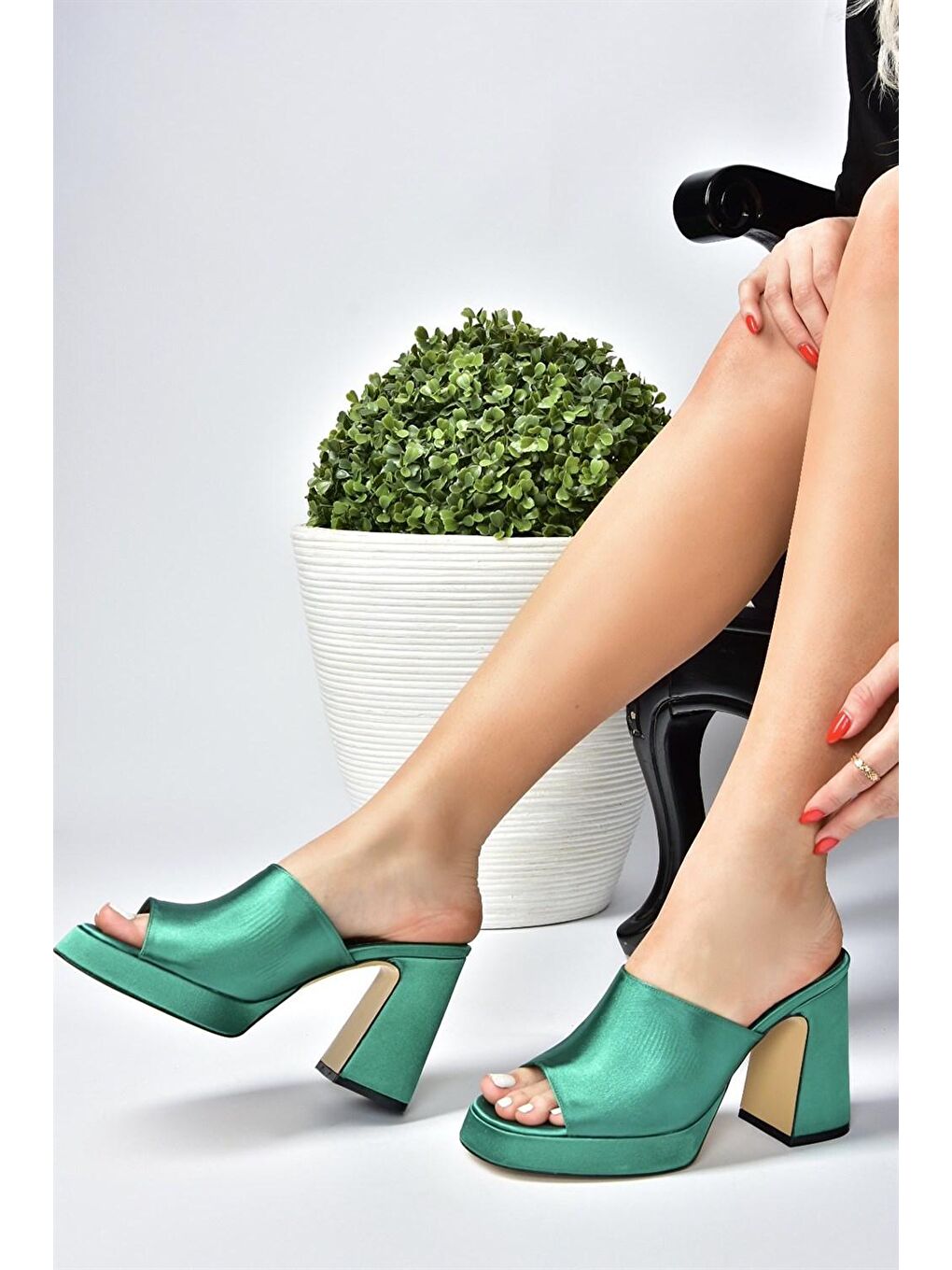 M570021204 Yeşil Kadın Terlik-2