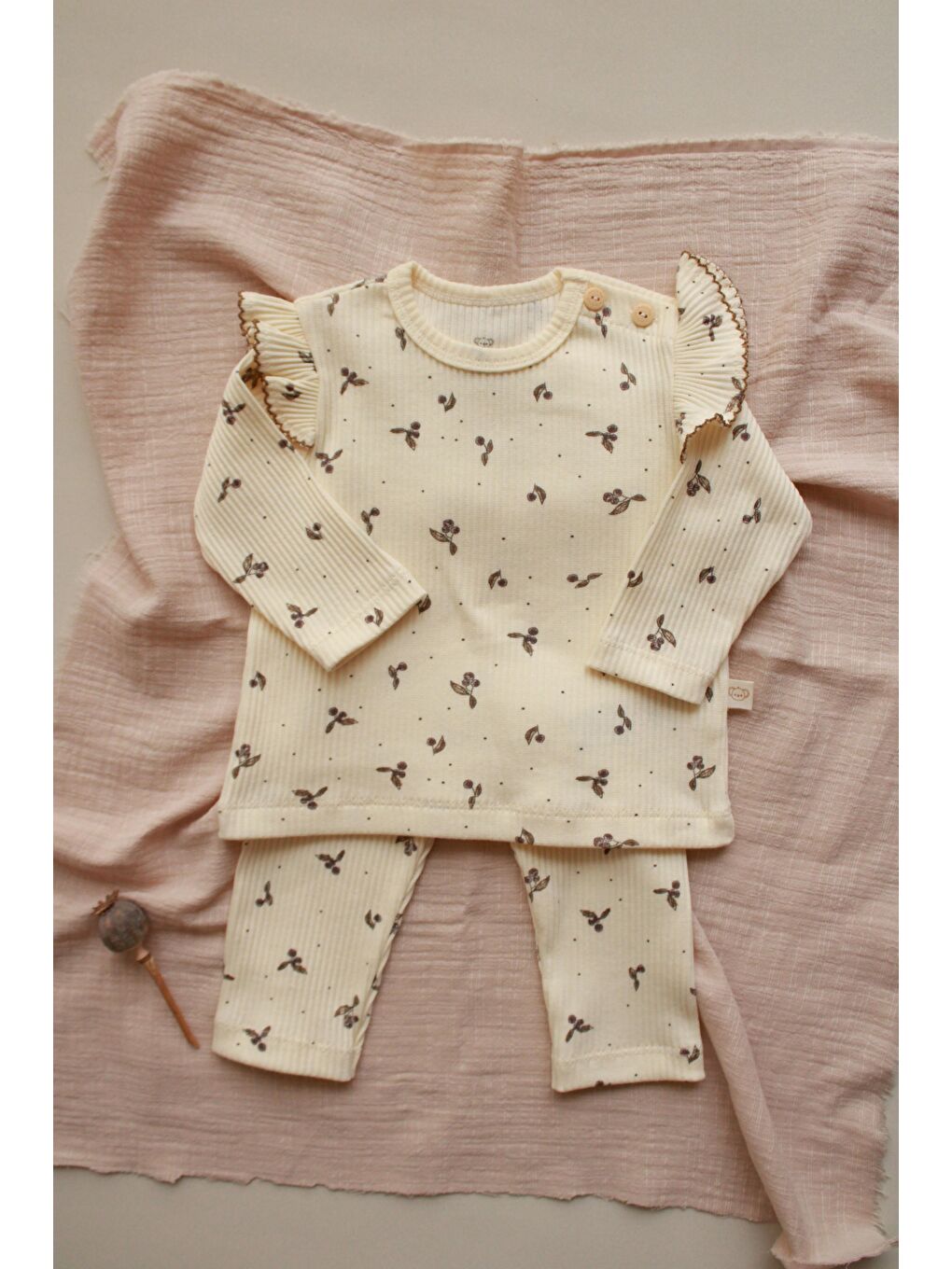 Ekru Kiraz Baskılı Fancy Girls Alt Üst Takım