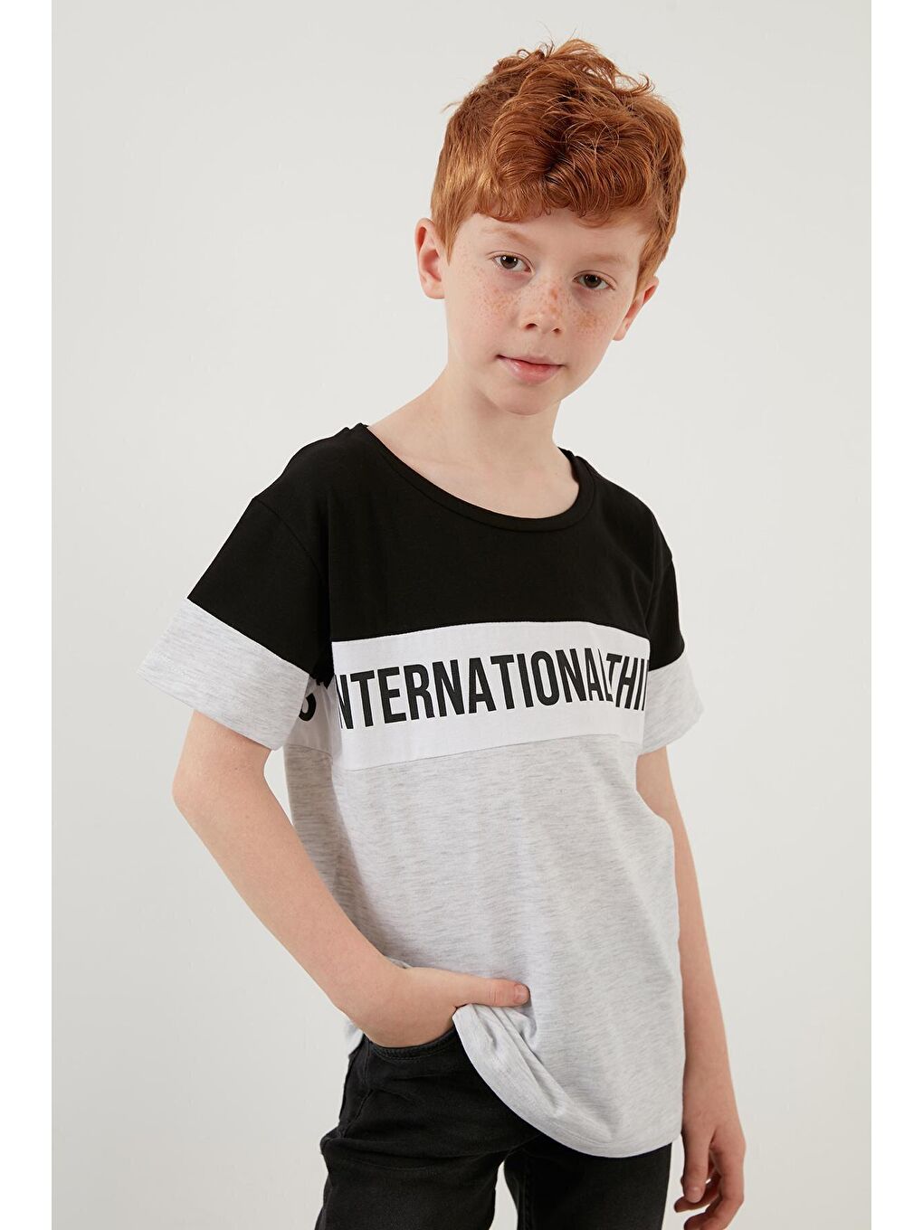 Siyah Renk Bloklu Bisiklet Yaka Pamuklu T Shirt 6211017-1