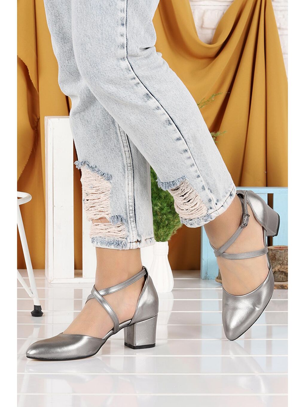 Bej Parlak 5 Cm Topuklu Kadın Ayakkabı 1990-120-2