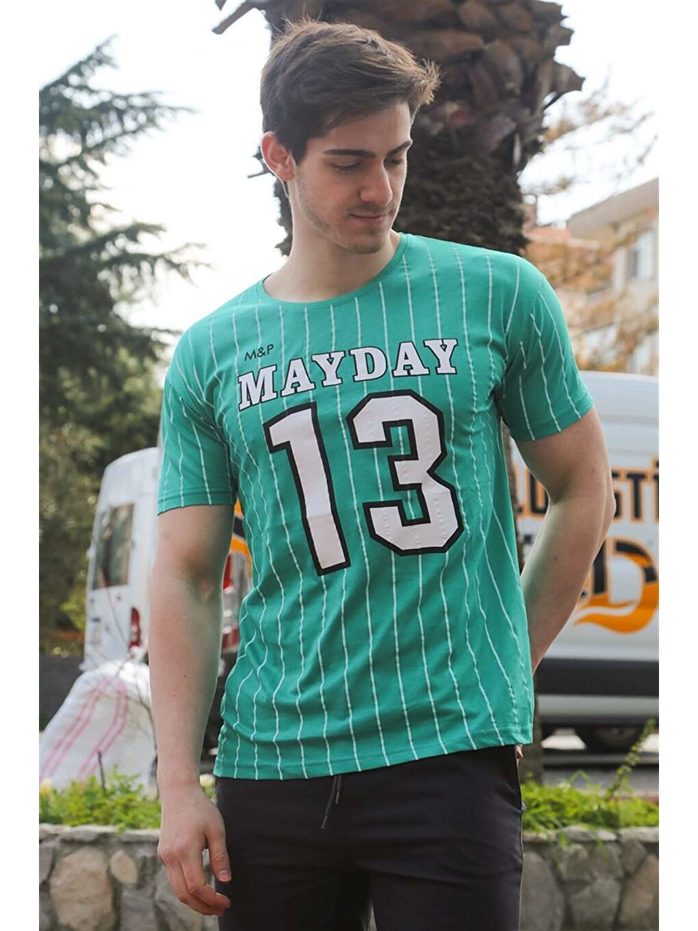 Madmext Yeşil Çizgi Detaylı Baskılı Tişört 3008 - 1