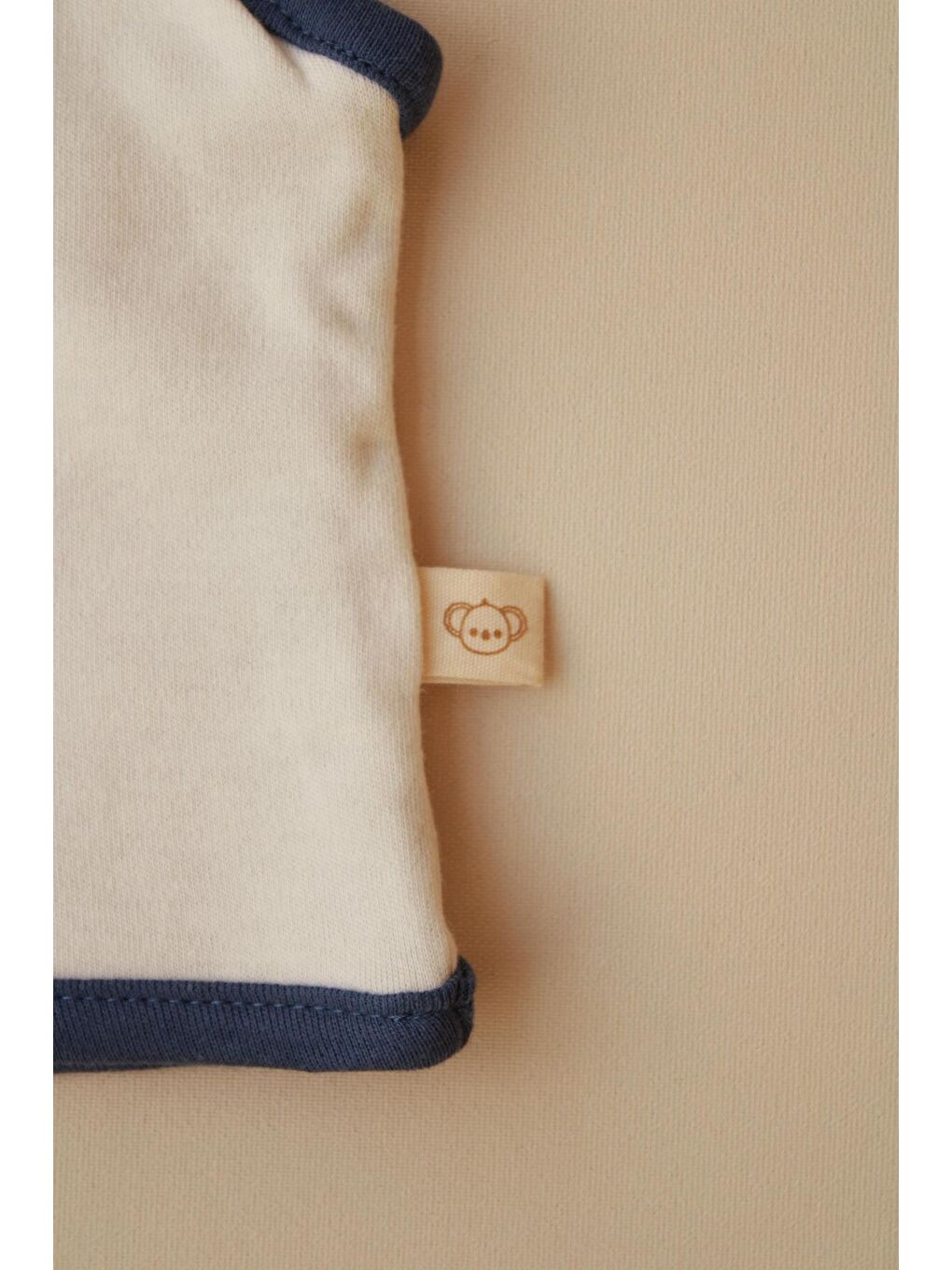 Ekru Balık Nakışlı Çift Taraflı Yelek-5