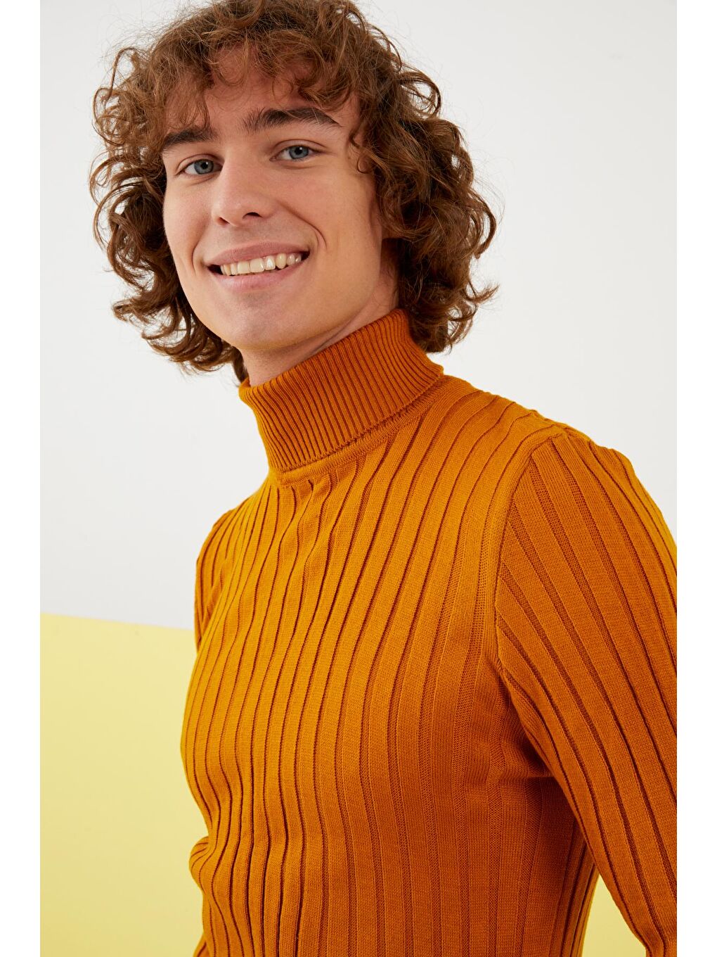 Erkek Hardal Sarısı Balıkçı Yaka Fitilli Basic Triko Kazak-2