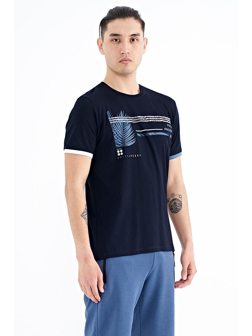 Lacivert Yazı Desen Baskılı O Yaka Standart Kalıp Erkek Tişört - 88183-4