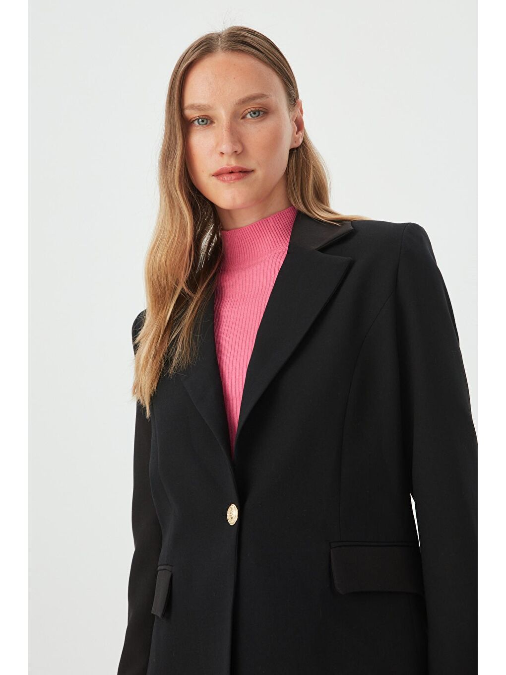 Kadın Siyah Tek Düğmeli Dar Kalıp Blazer Ceket-3