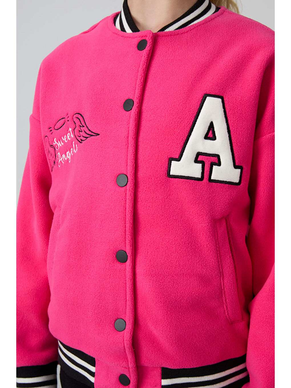 Fuşya Kalın Yumuşak Dokulu Standart Fit Nakışlı Polar Kız Çocuk Kolej Ceket - 75156-1