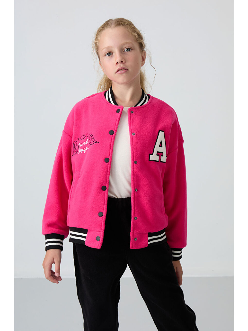 Fuşya Kalın Yumuşak Dokulu Standart Fit Nakışlı Polar Kız Çocuk Kolej Ceket - 75156-3