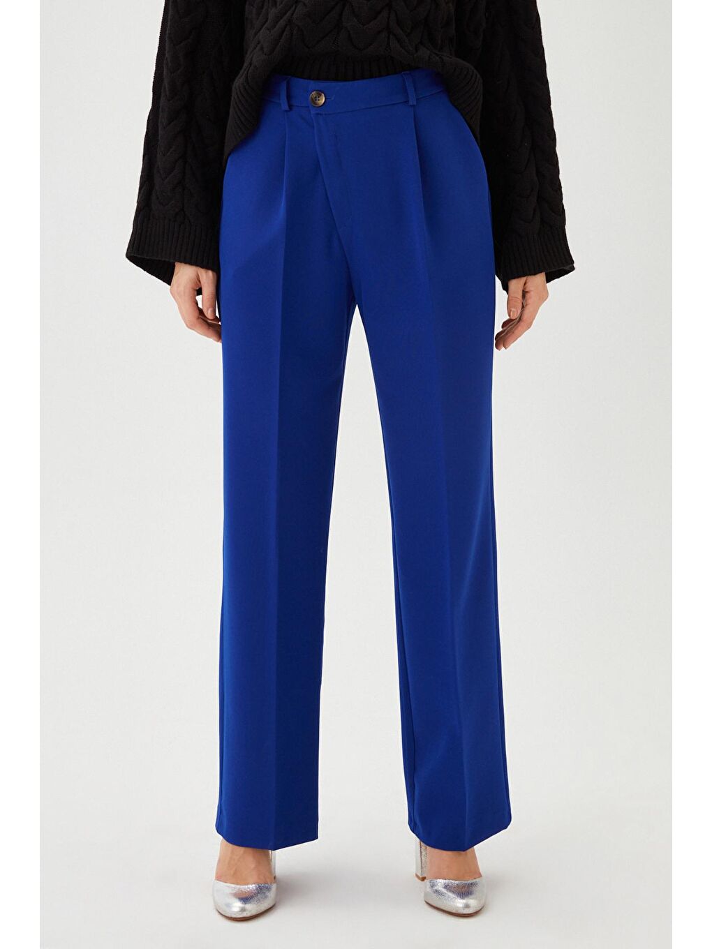 Mavi Kadın Saks Asimetrik Düğme Detay Pileli Klasik Pantolon-2