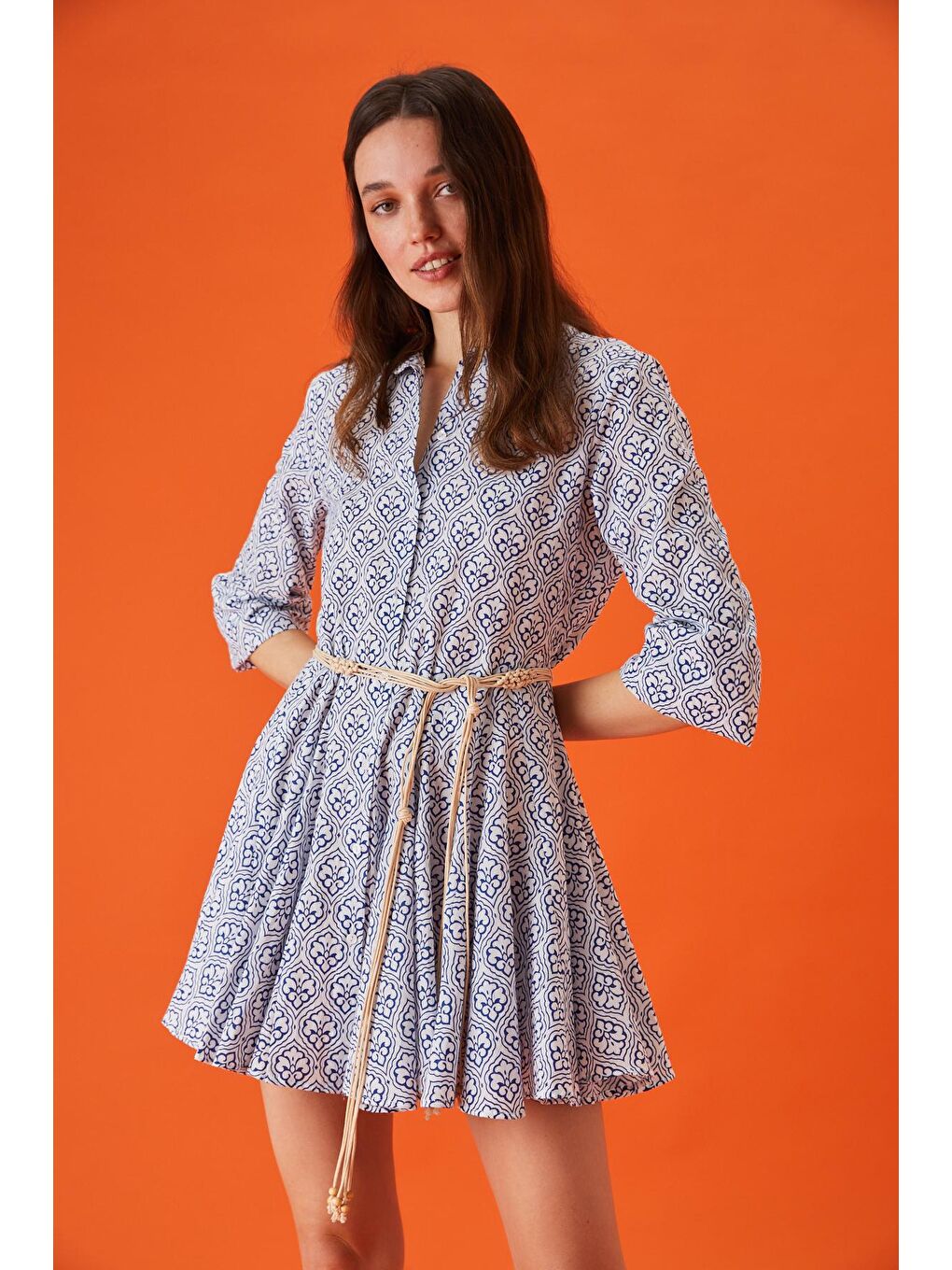 Lacivert Kadın Eteği Volanlı Desenli Deri Kemerli Gömlek Elbise-2