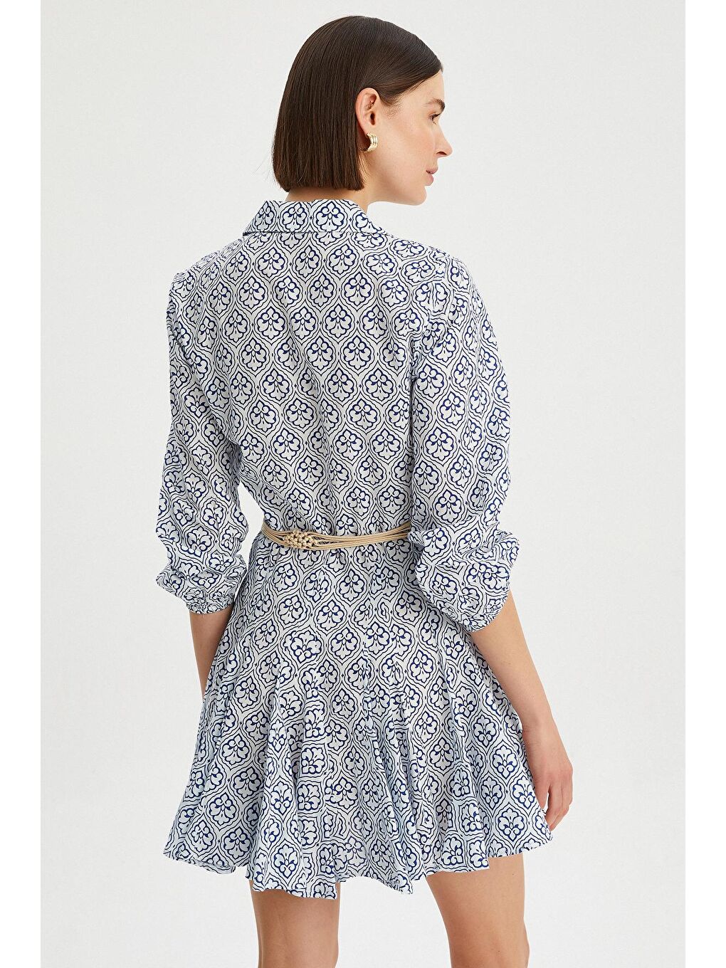 Lacivert Kadın Eteği Volanlı Desenli Deri Kemerli Gömlek Elbise-4