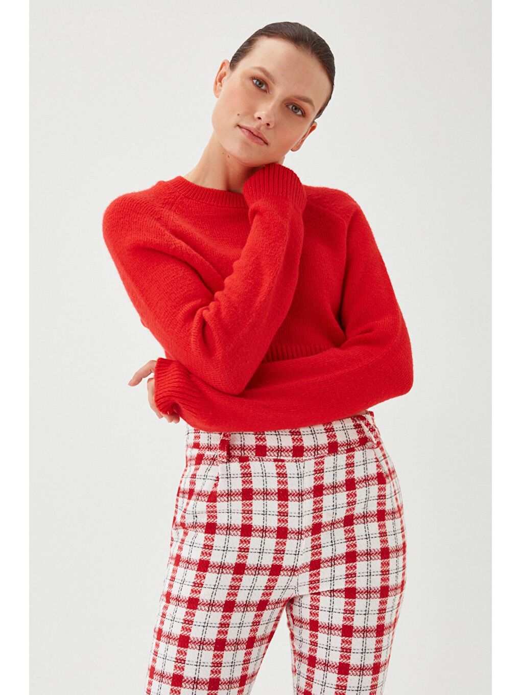 Kadın Kırmızı Ekose Desen Düğmeli Klasik Pantolon-2