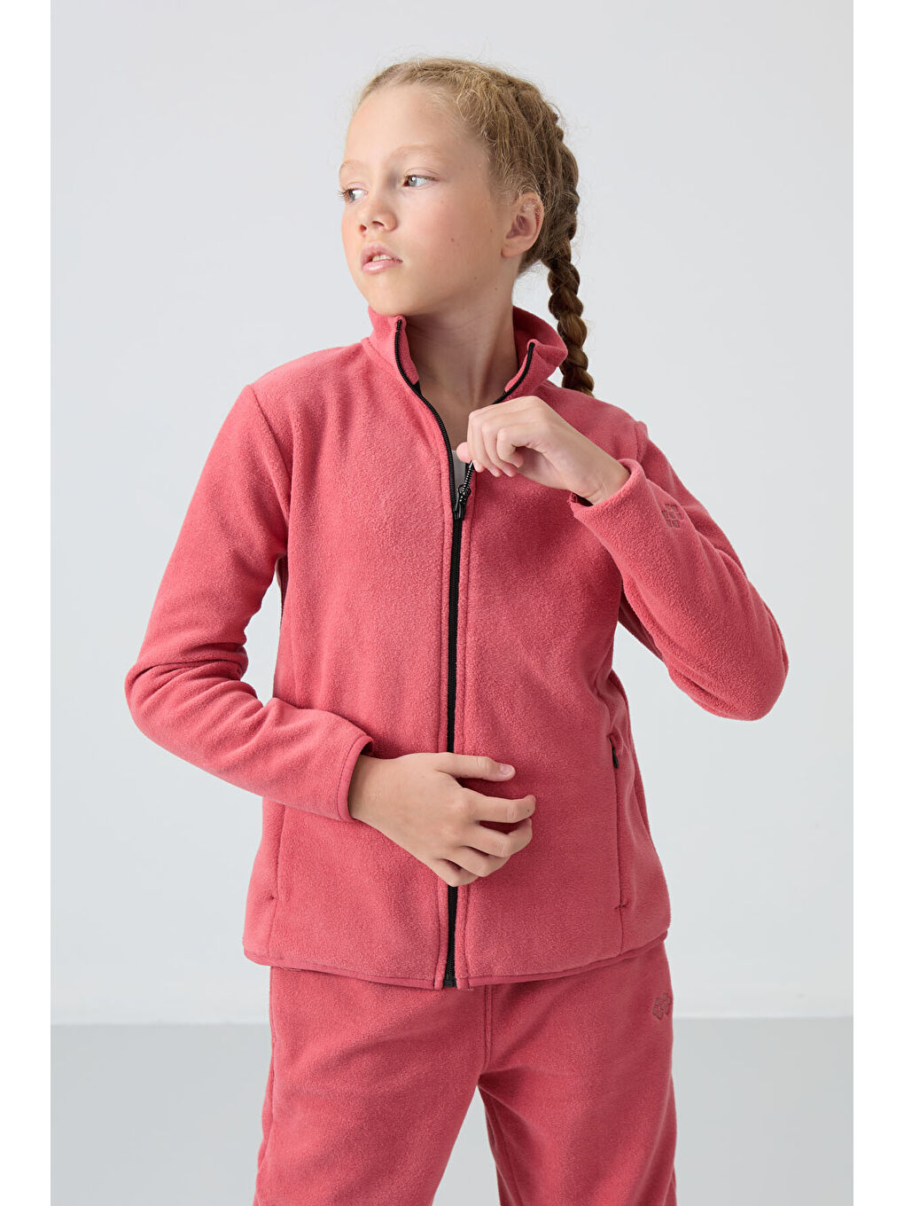 Kırmızı Yaban Gülü Kalın Yumuşak Dokulu Standart Fit Nakışlı Polar Kız Çocuk Sweatshirt - 75154-1