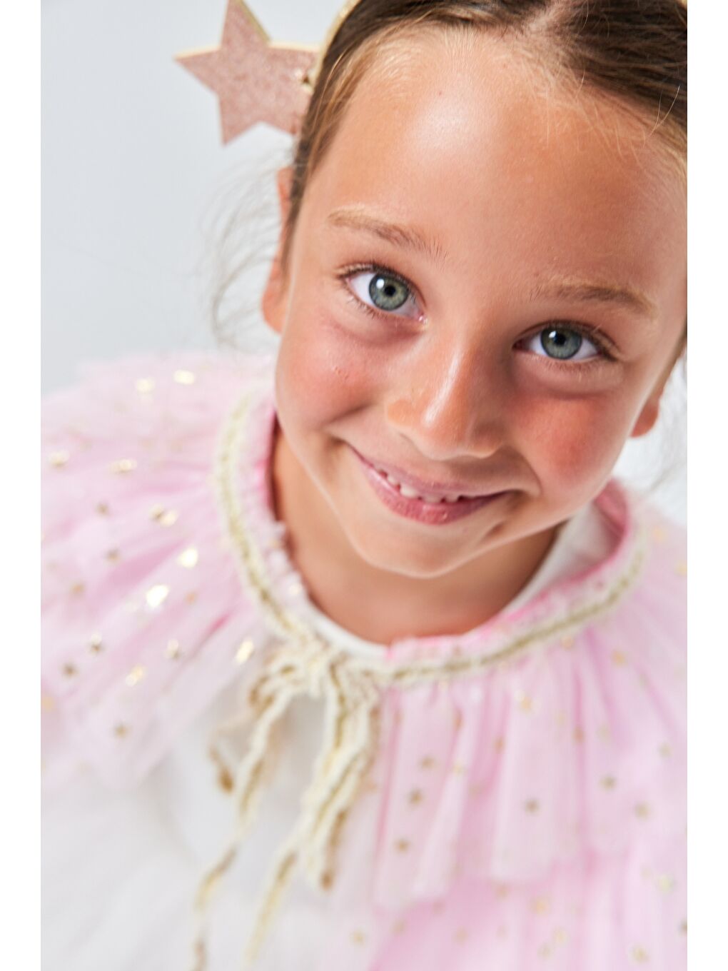 Beyaz Yıldızlı Kız Çocuk Kısa Pelerin-2