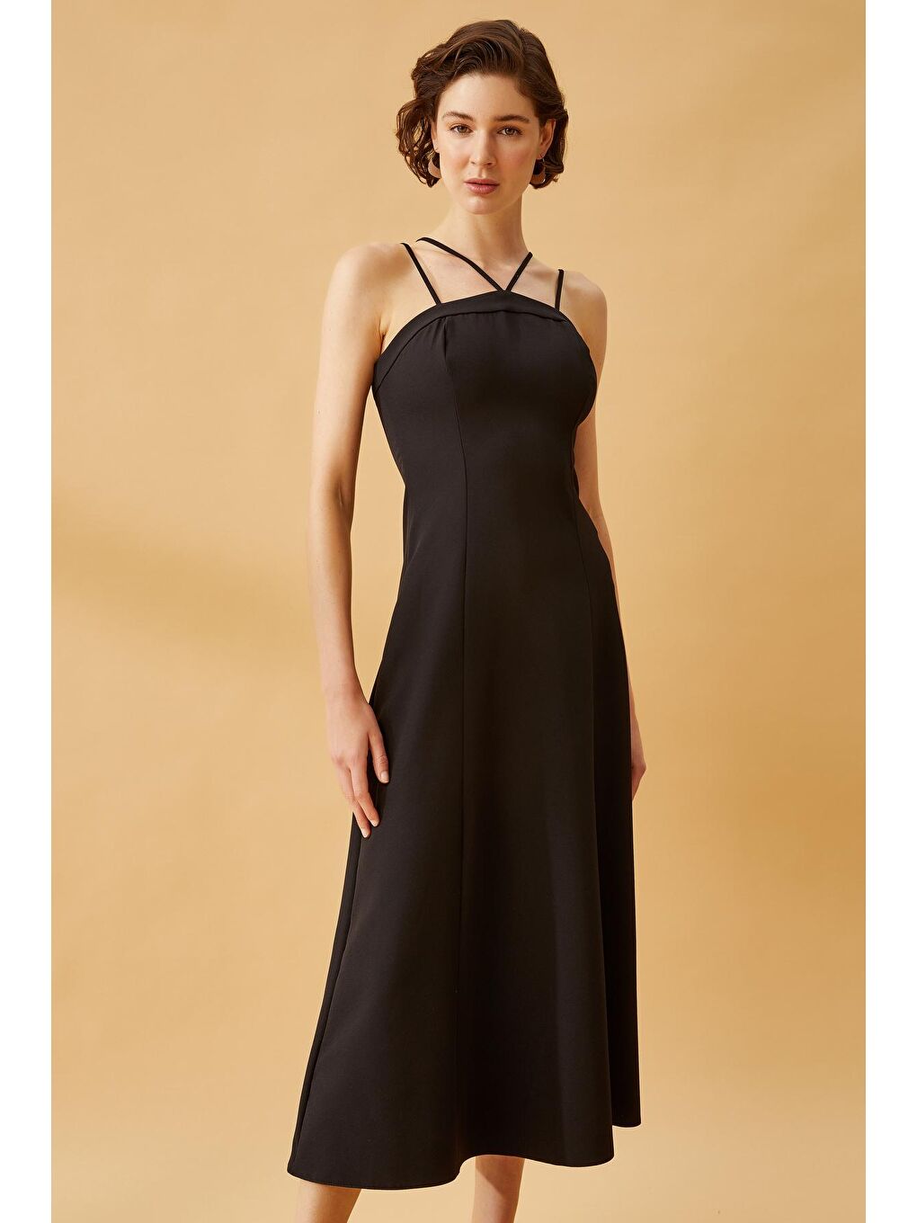 Siyah Kadın Straplez Ayarlanabilir Askılı Uzun Elbise-3