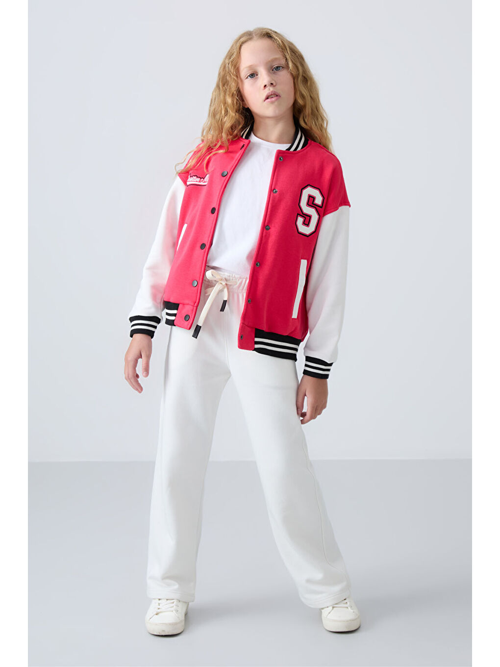 Ekru Pamuklu İçi Tüylü Yumuşak Dokulu Standart Fit Nakışlı Kız Çocuk Eşofman Alt - 75146