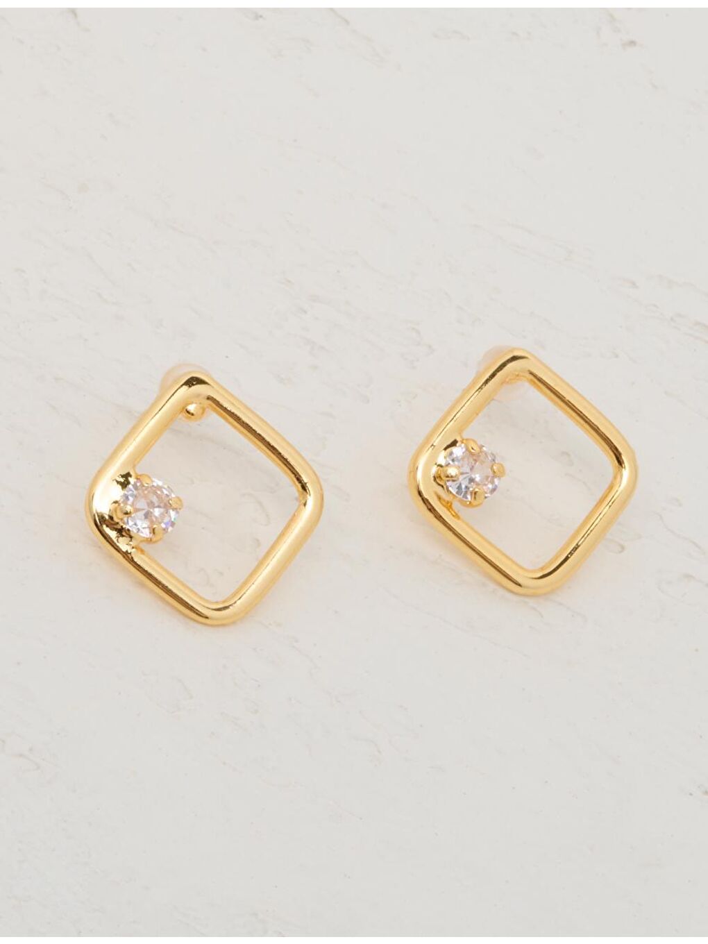 Sarı Altın Parlak Taşlı Kare Küpe