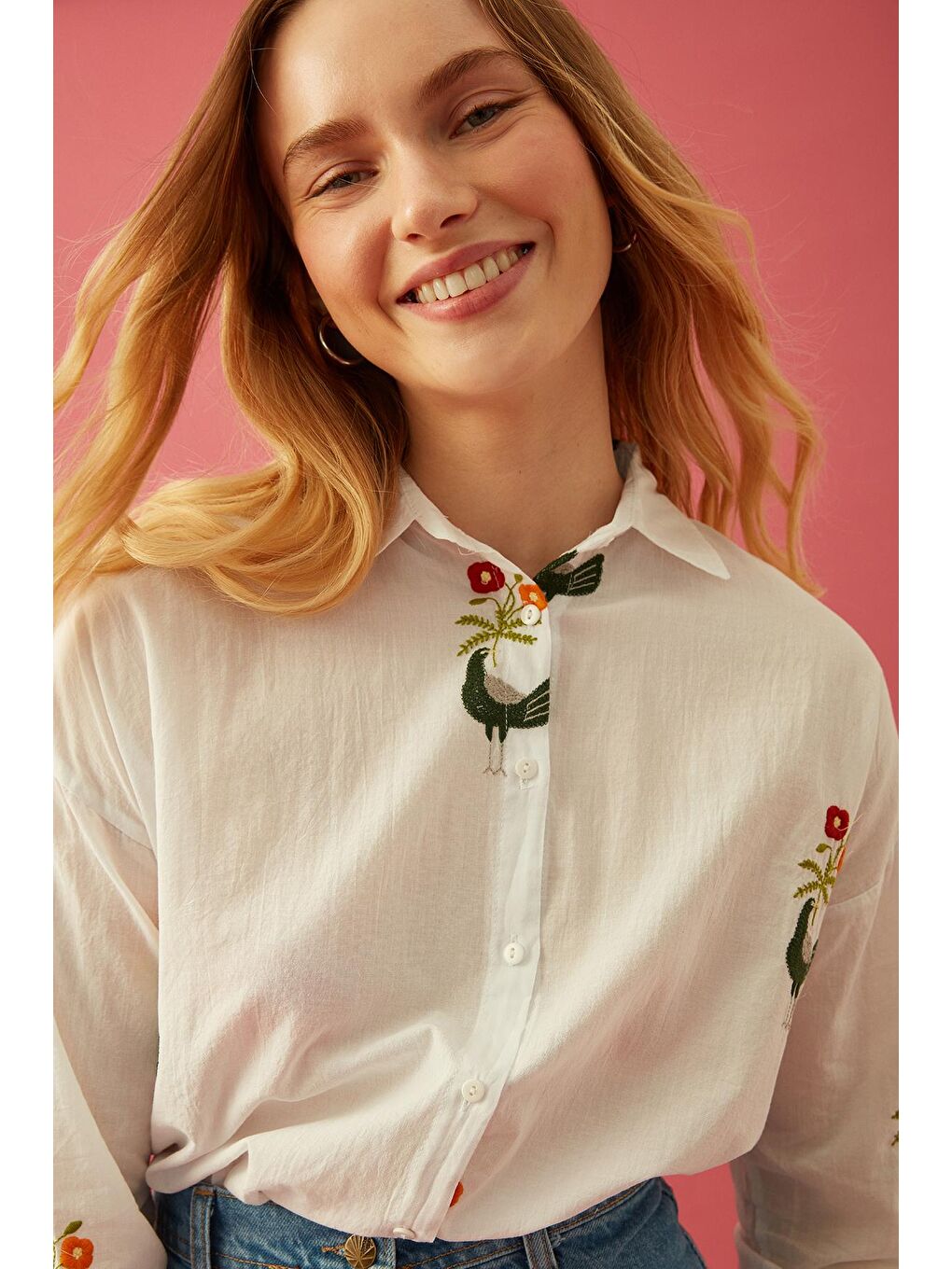 Ekru Çiçek Nakış Detaylı Gömlek-1