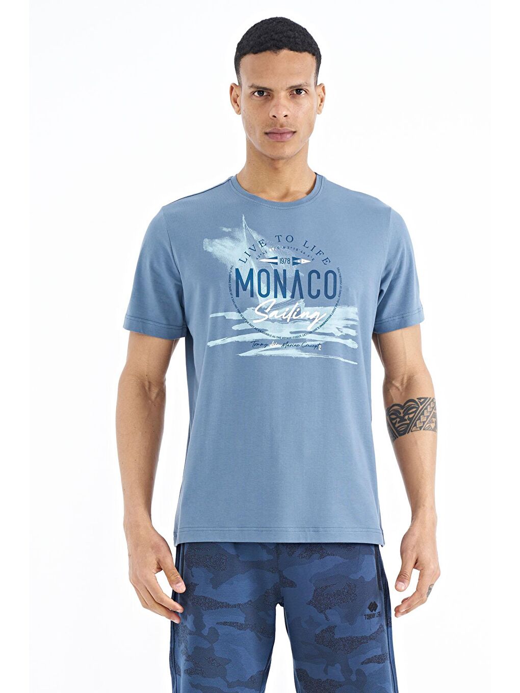 Petrol Baskı Detaylı O Yaka Standart Kalıp Erkek Tişört - 88188