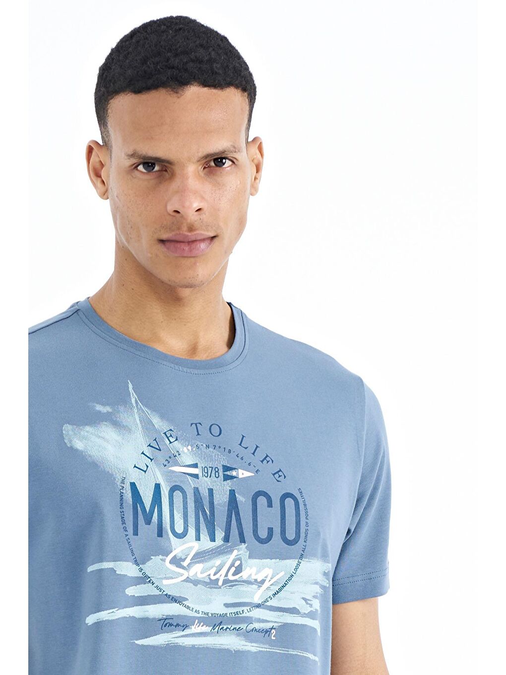 Petrol Baskı Detaylı O Yaka Standart Kalıp Erkek Tişört - 88188-2