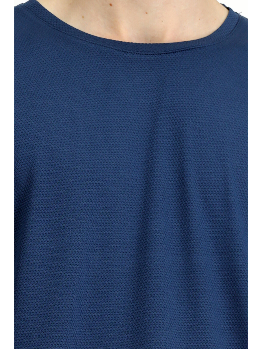 İndigo Bisiklet Yaka Oversize Desenli Modal Karışımlı Tişört-4