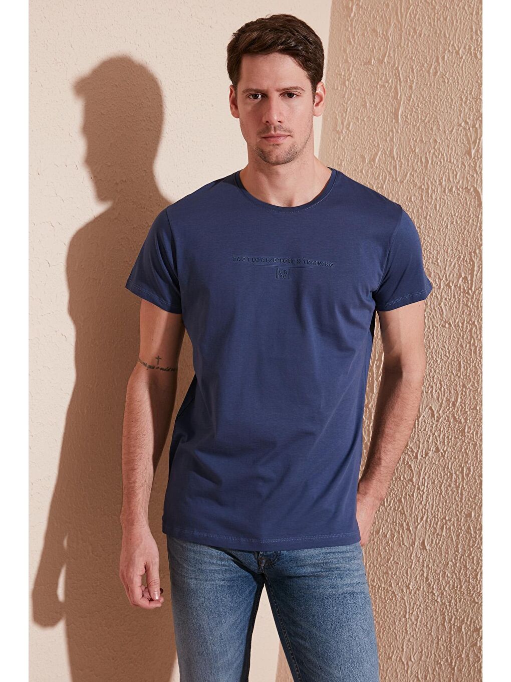 Lacivert Yazı Baskılı Bisiklet Yaka %100 Pamuk Slim Fit Basic Tişört 541TACTICAL