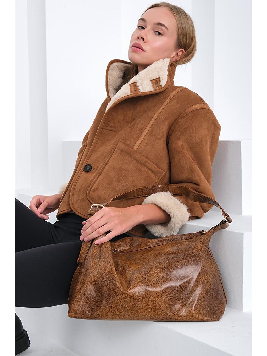 Kahverengi Gabrielle Salaş Omuz Çantası Taba-1