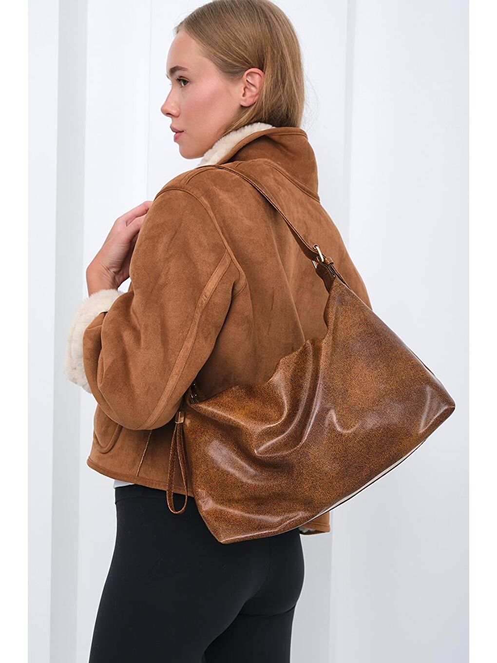 Kahverengi Gabrielle Salaş Omuz Çantası Taba-2