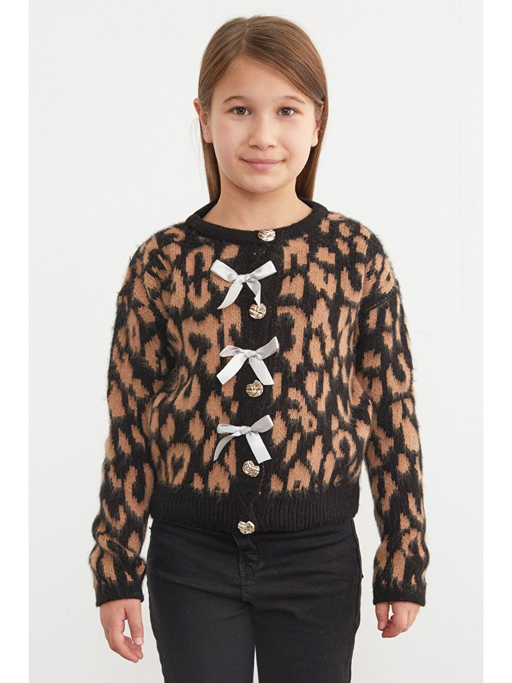 Kahverengi Leopar Desenli Fiyonklu Kız Çocuk Hırka-2