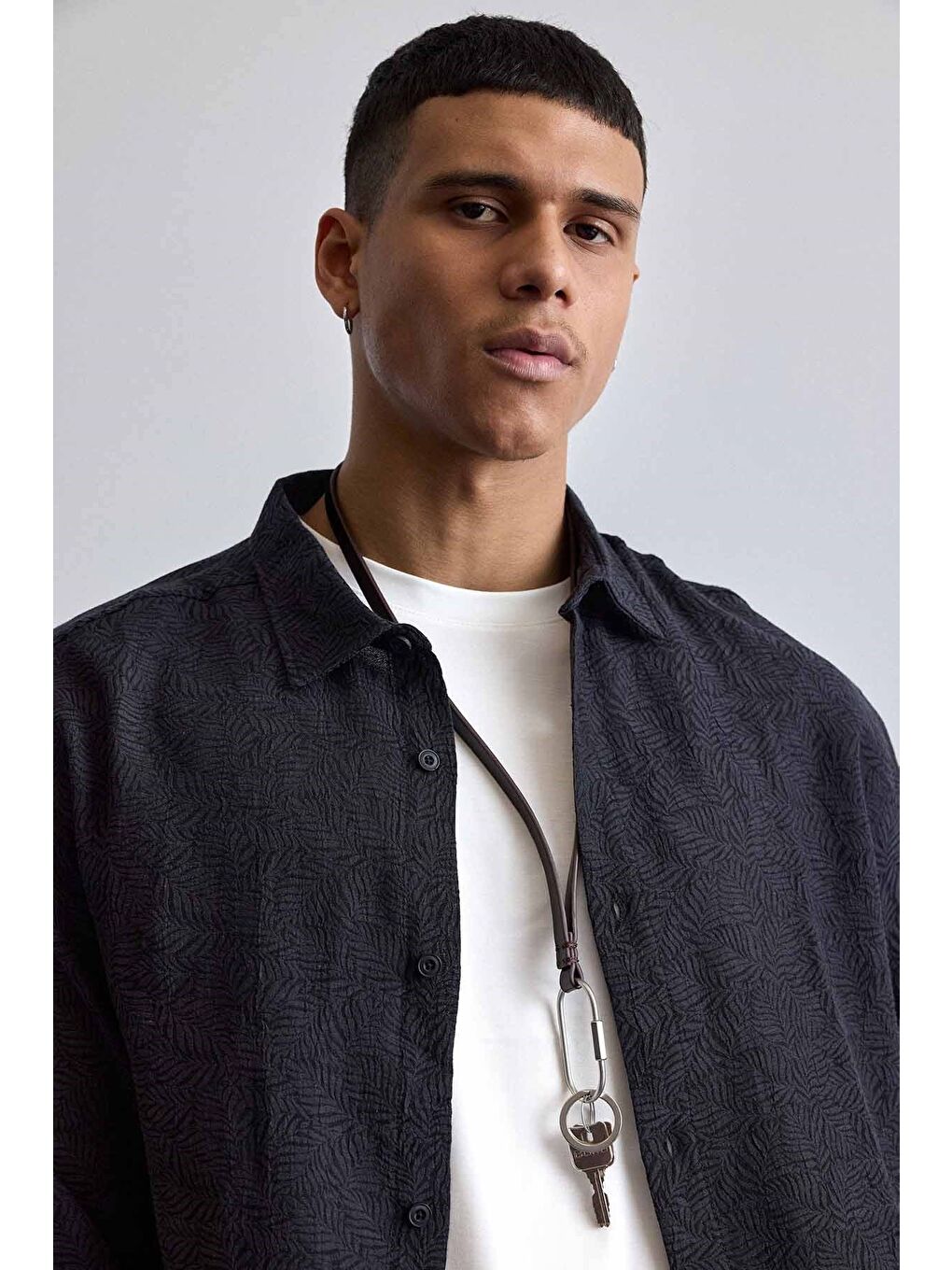 Erkek Oversize Jakarlı Desenli Uzun Kollu Gömlek Siyah-3