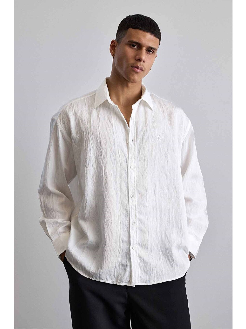 Erkek Relaxed Fit Uzun Kollu Dokulu Gömlek Ekru-4