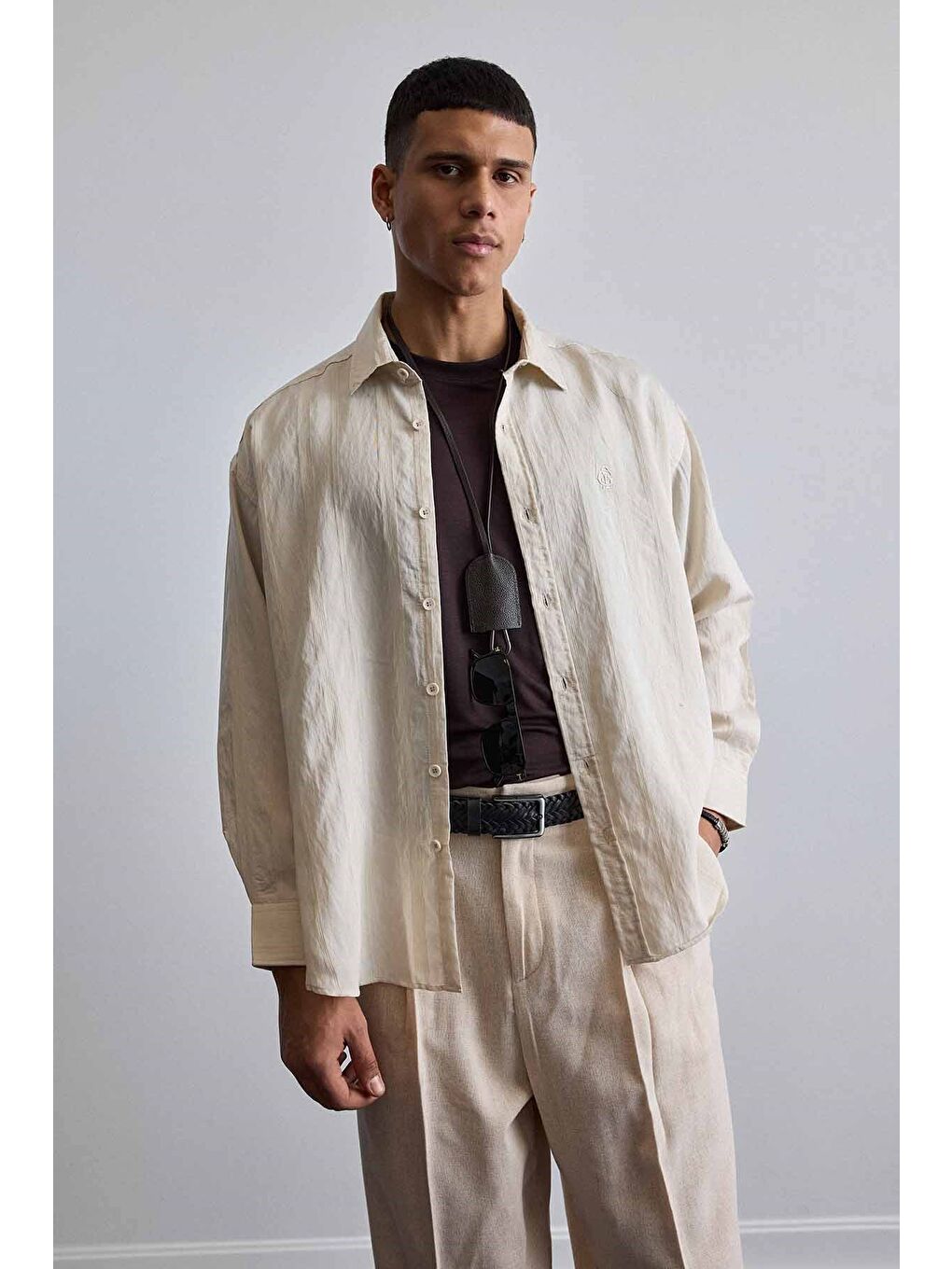 Erkek Relaxed Fit Uzun Kollu Dokulu Gömlek Bej-4