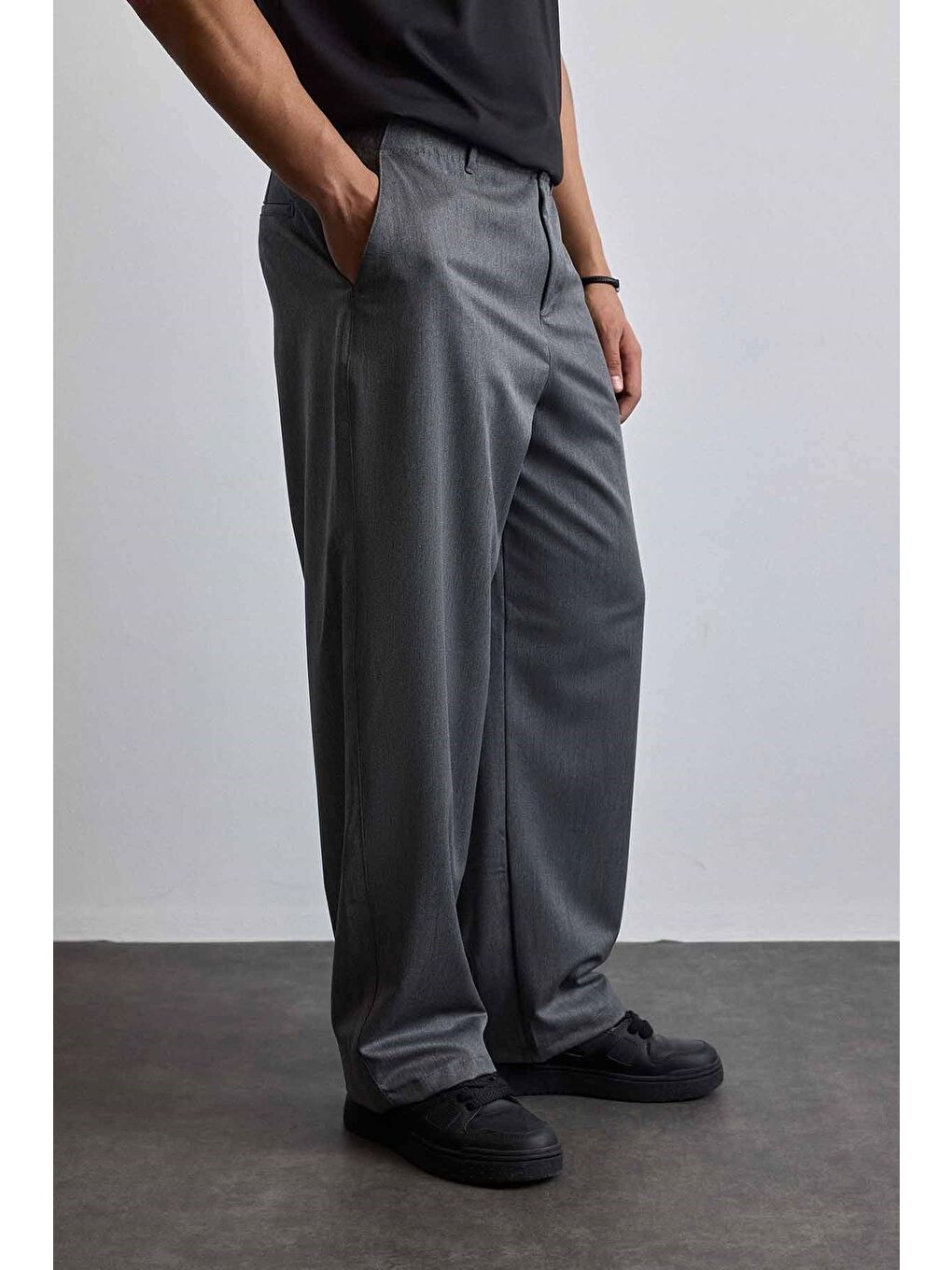 Erkek Smart Casual Bol Paça Relaxed Fit Pantolon Gri-3