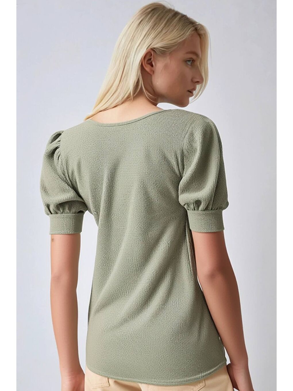 Kadın Çağla Yeşili Kare Yaka Örme Bluz HZL22W-BD104091-2