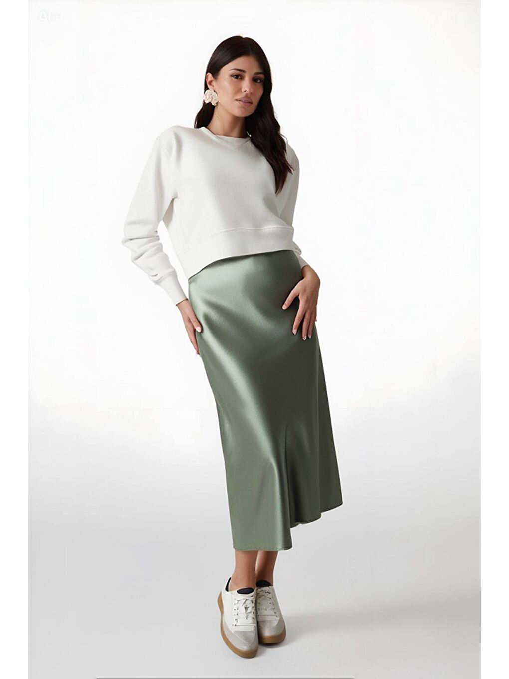 Yeşil Kadın Çağla Saten Yüzeyli Beli Lastikli Midi Boy Etek Hzl23s-bd1101471-1