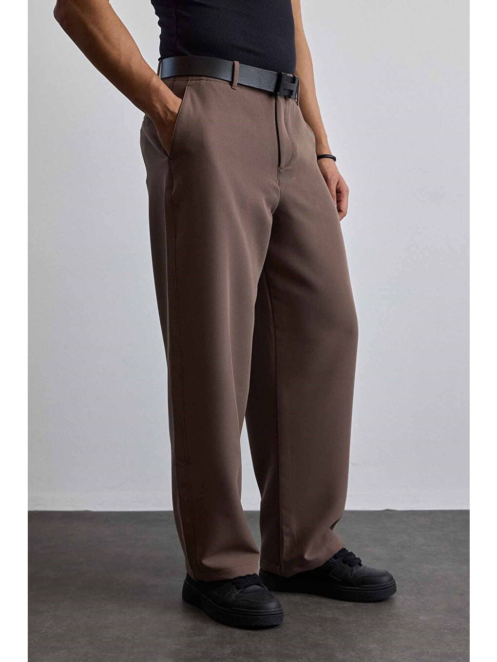 Erkek Smart Casual Bol Paça Relaxed Fit Pantolon Kahverengi-3