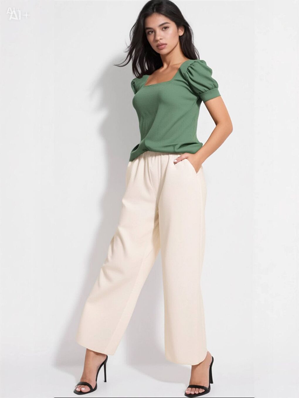 Kadın Zümrüt Yeşil Kare Yaka Örme Bluz HZL22W-BD104091-2