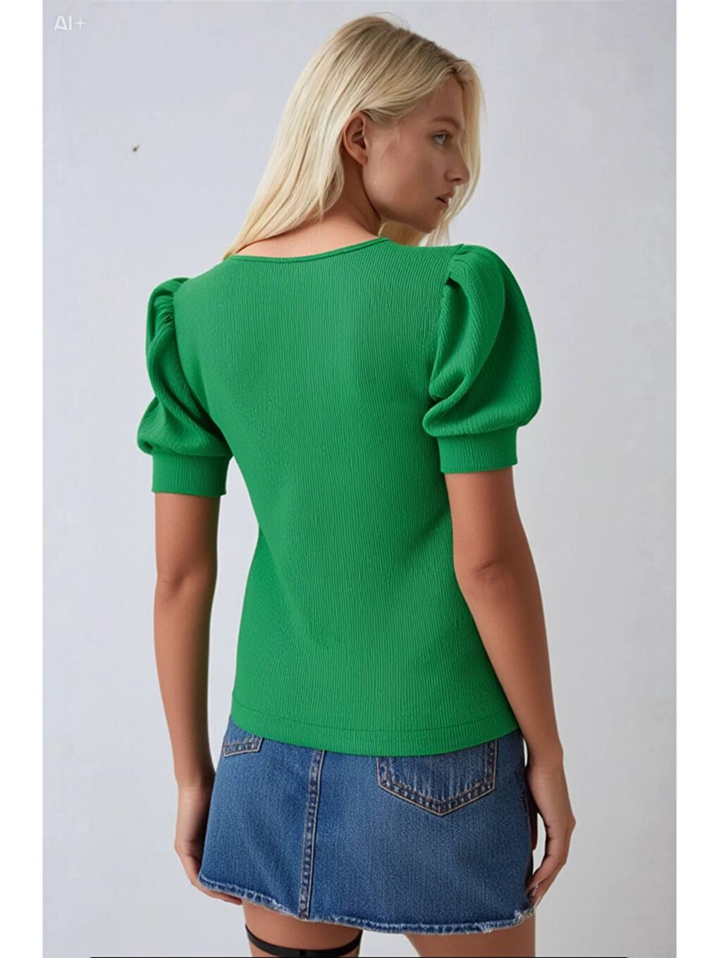 Kadın Yeşil Kare Yaka Örme Bluz HZL22W-BD104091-2