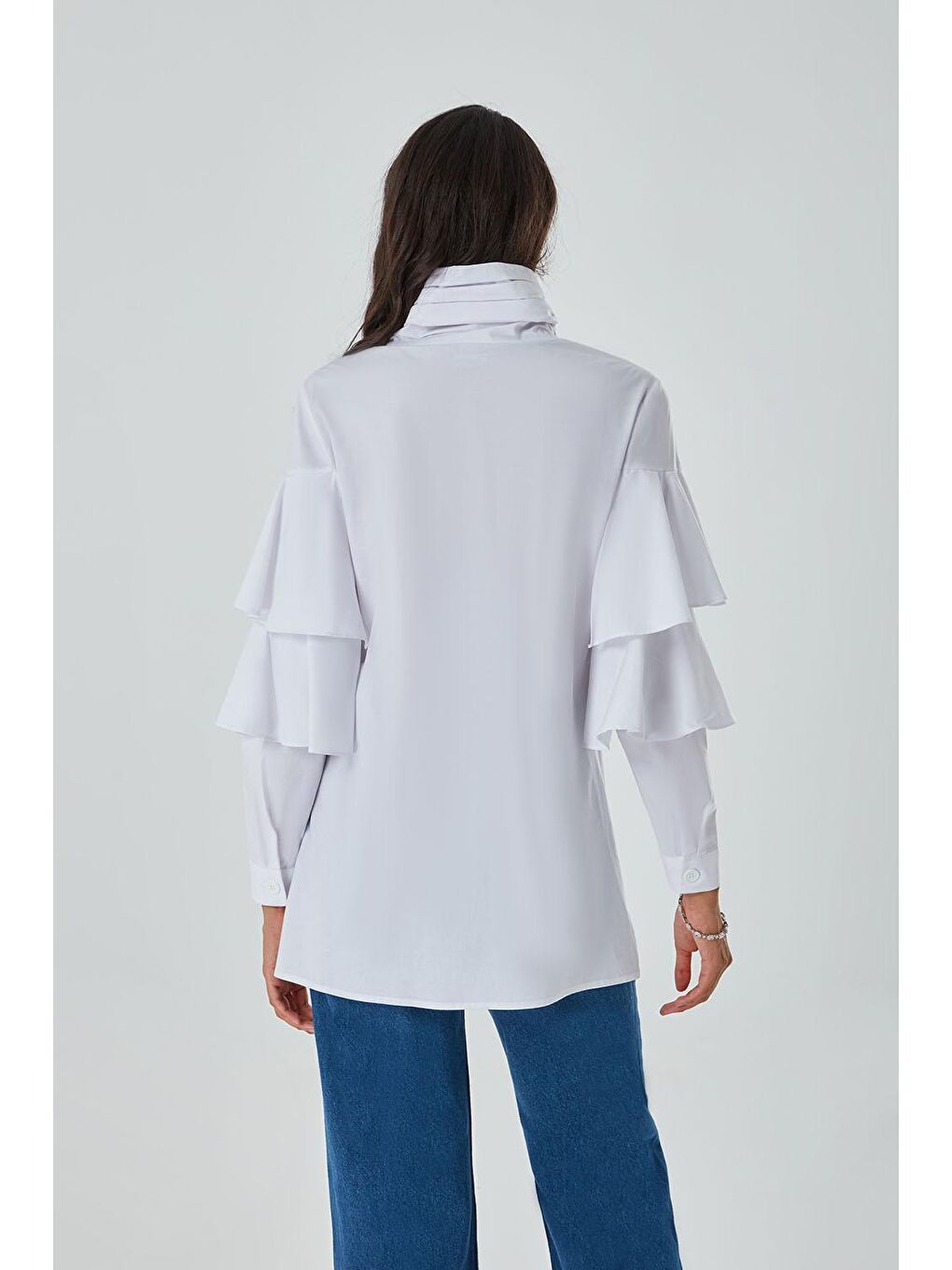 Fırfır Detaylı Beyaz Gömlek-4