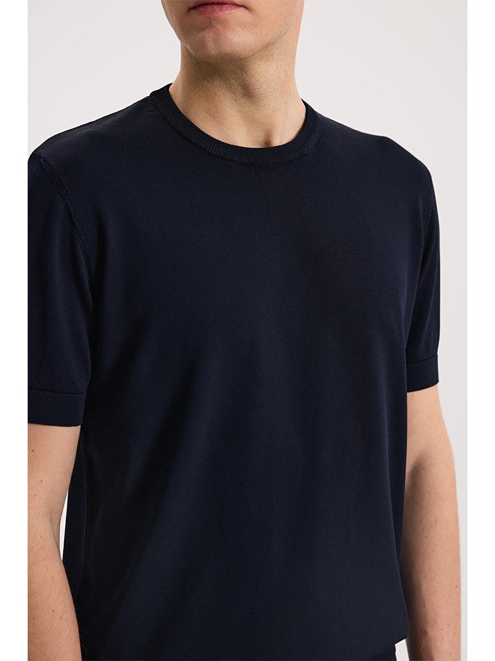 Lacivert Slim Fit Bisiklet Yaka Rayon Tişört-2