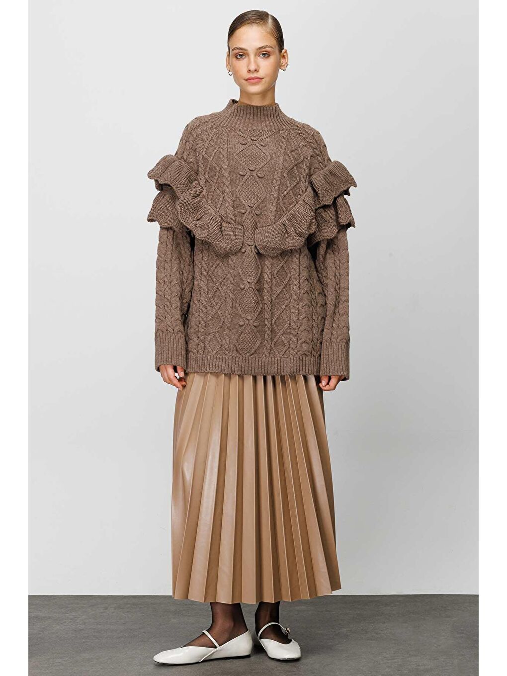 Bej Kemerli Deri Piliseli Etek - Vizon